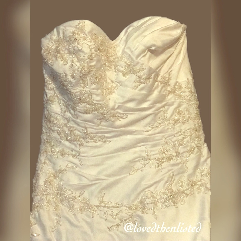 🚨 DEAL ALERT🚨!! David’s Bridal Wedding Dress